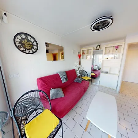 2 Avec Terrasse Et Parking A - Fr-1-785-1 *