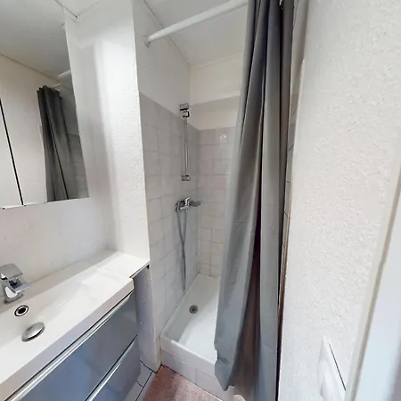 2 Avec Terrasse Et Parking A - Fr-1-785-1 * Frontignan